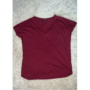 Women's V-Neck Burgundy Top
